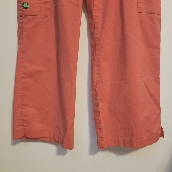 CROCS | Women's Melon Pink Hospital Scrubs Drawstring Pants (Size MP) - Picture 9 of 14